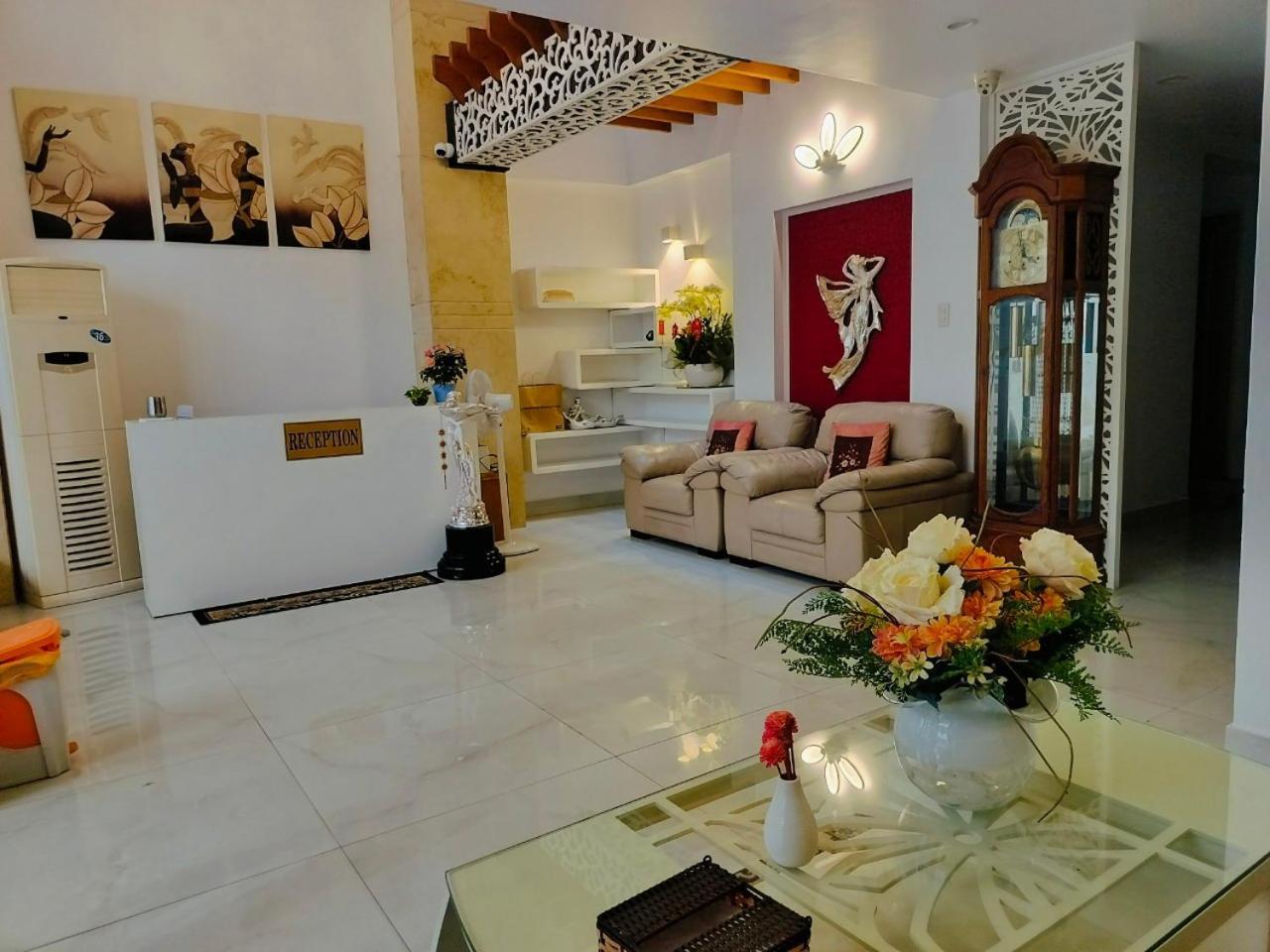 Khách sạn Adventure 3*