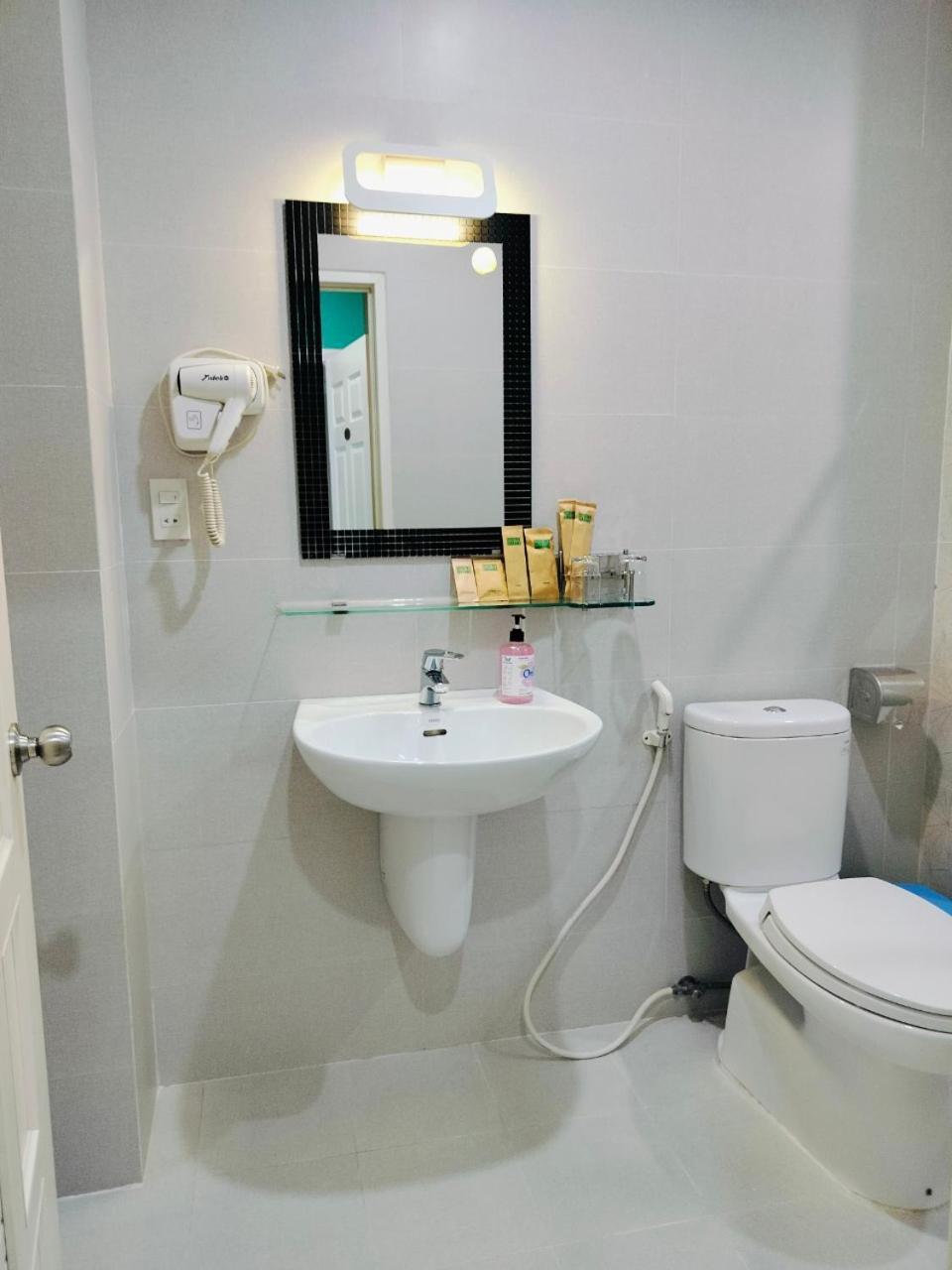 Khách sạn Adventure 3*