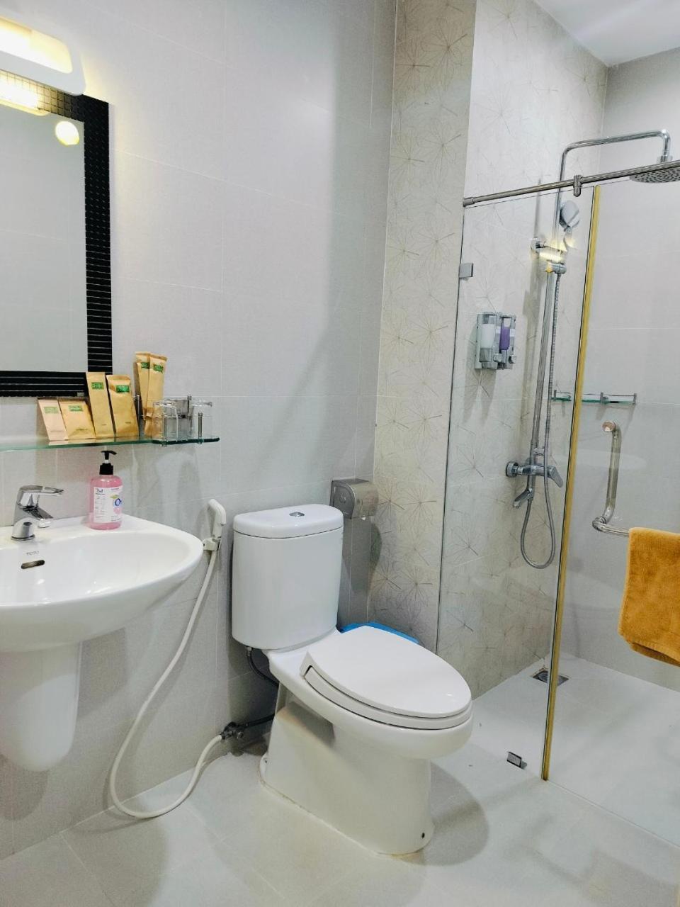Khách sạn Adventure 3*