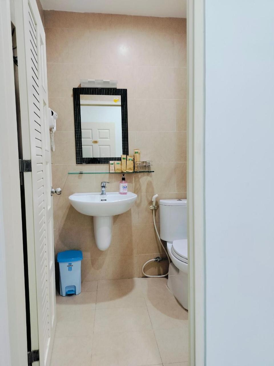 Adventure Hotel 3*